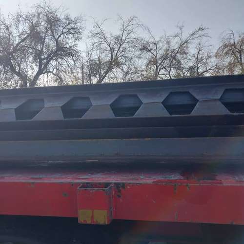 عامل  فروش تیرآهن ۱۸ زنبوری